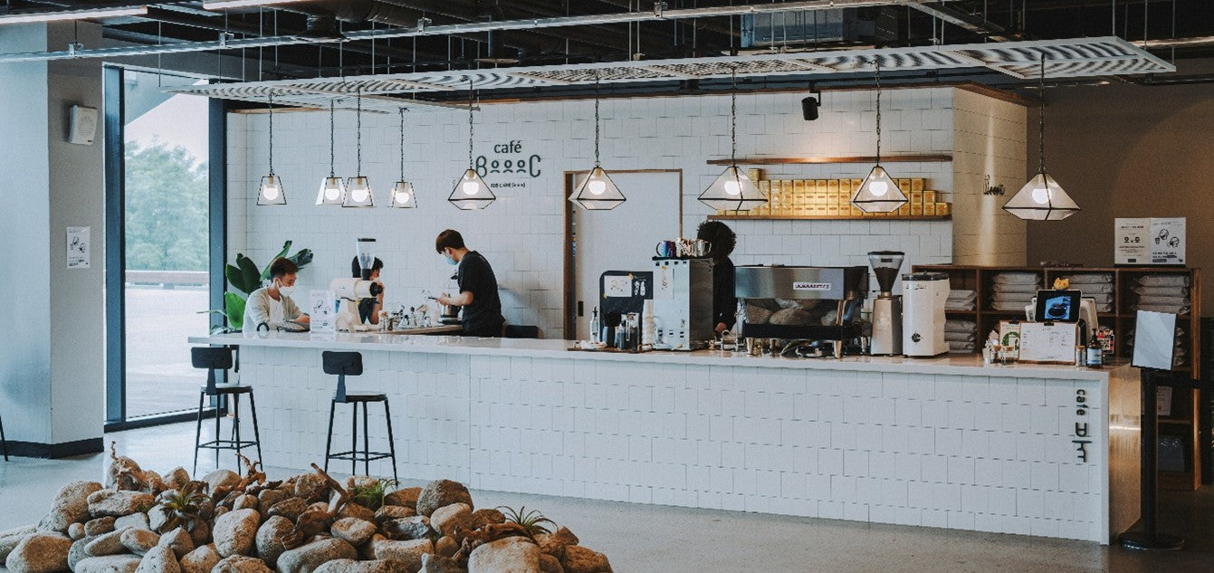 How to Successfully Open a Cafe : 10 Things Every Owner Should Know