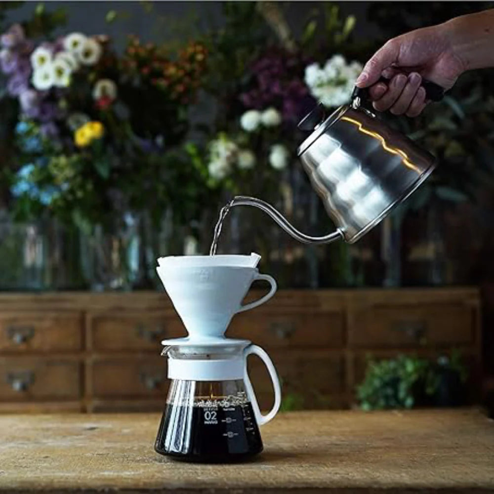 Hario - Ceramic Coffee Dripper & Pot V60-02 - White