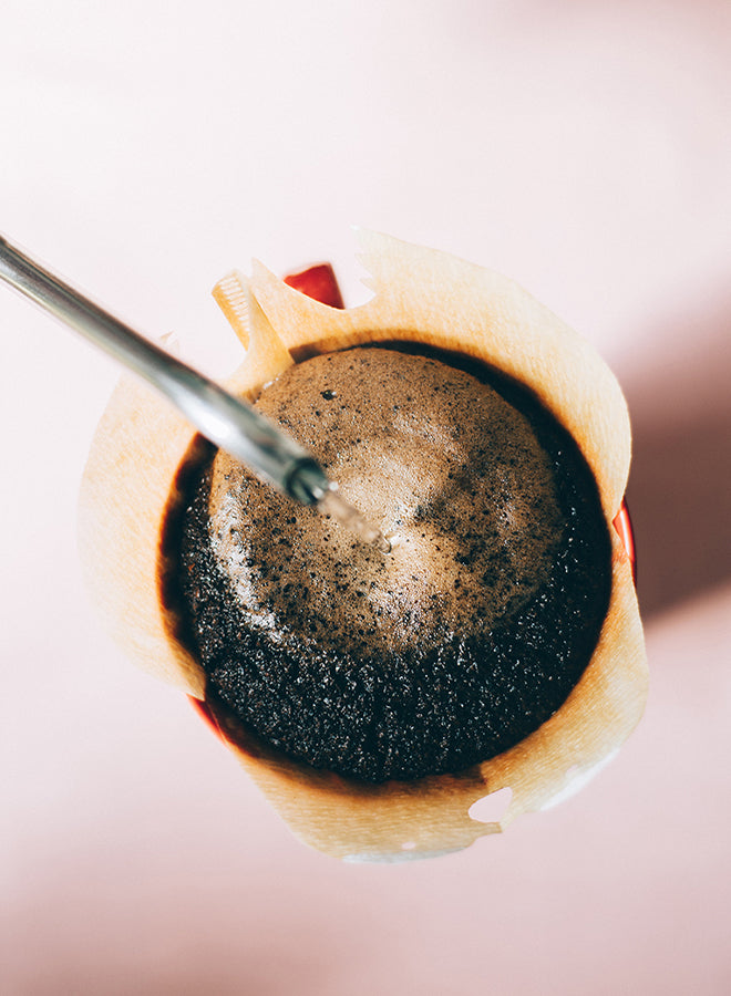 هاريو - وعاء قهوة سيراميكي V60-02 - أبيض