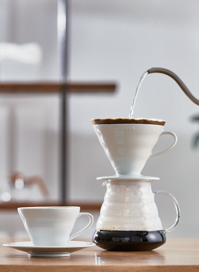 Hario - Ceramic Coffee Dripper V60-02 - White